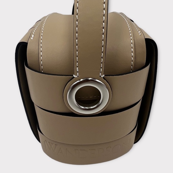 JW Anderson Beige Knot Bag NEW - Picture 10 of 12